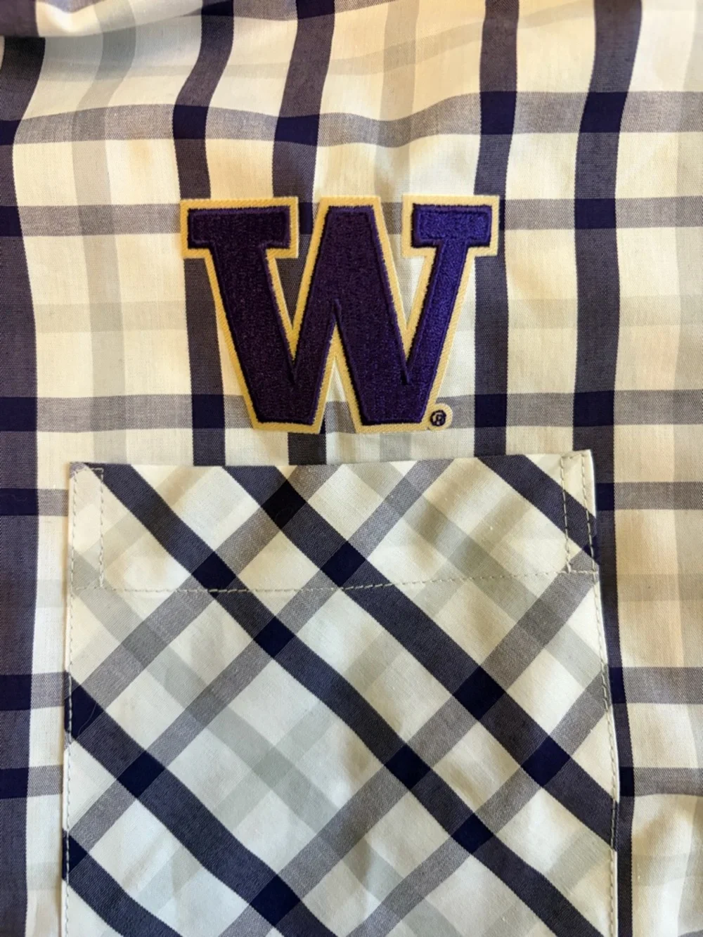 Men’s Antigua University of Washington Size Medium Button Down Shirt - Picture 3 of 7